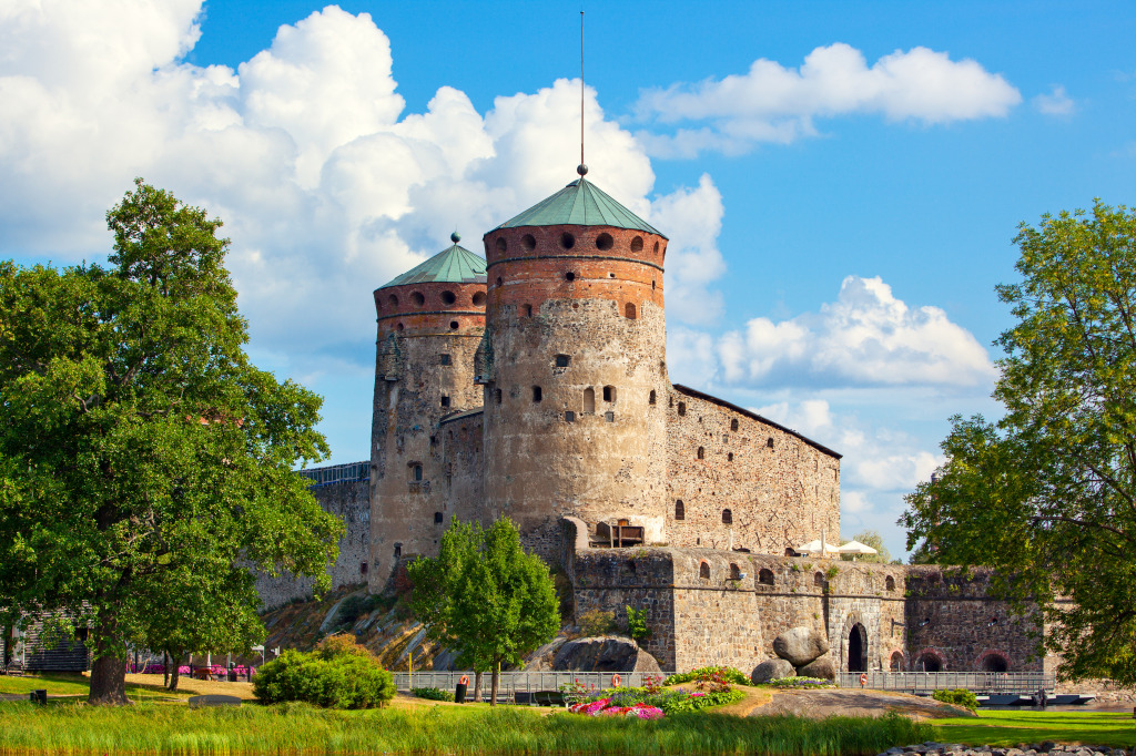 Olavinlinna Castle, Finland jigsaw puzzle in Castles puzzles on TheJigsawPuzzles.com