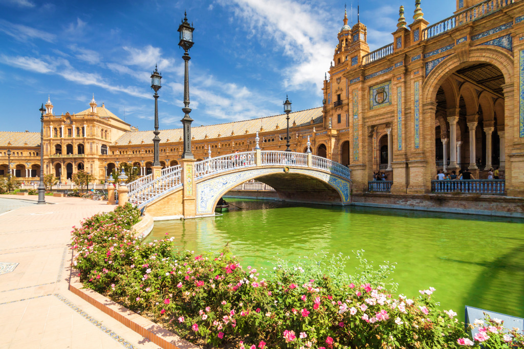 Plaza de Espana in Sevilla, Spain jigsaw puzzle in Puzzle of the Day puzzles on TheJigsawPuzzles.com
