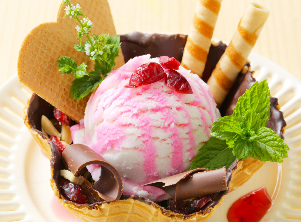 Ice Cream Sundae jigsaw puzzle in Food & Bakery puzzles on TheJigsawPuzzles.com