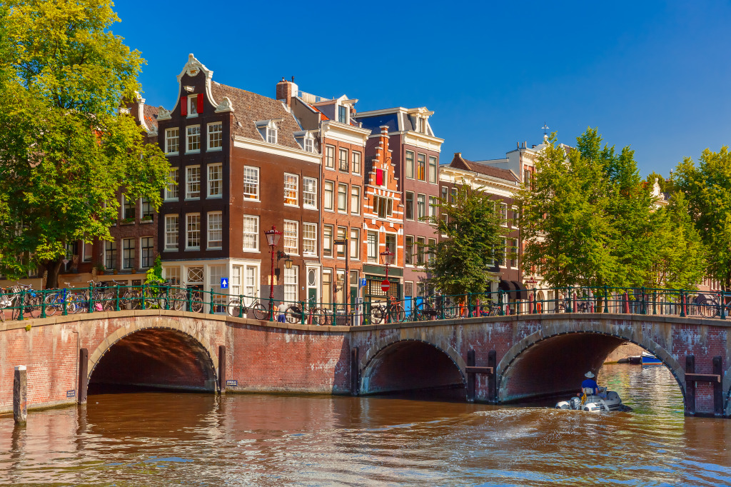 Amsterdam Canals jigsaw puzzle in Bridges puzzles on TheJigsawPuzzles.com