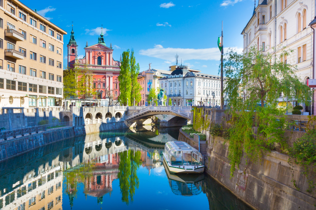 Slovenian Capital Ljubljana jigsaw puzzle in Bridges puzzles on TheJigsawPuzzles.com