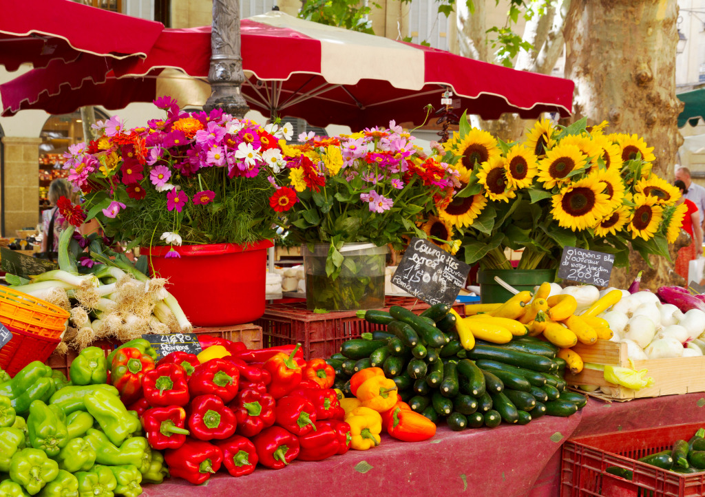 Provence Farmers Market, France jigsaw puzzle in Fruits & Veggies puzzles on TheJigsawPuzzles.com