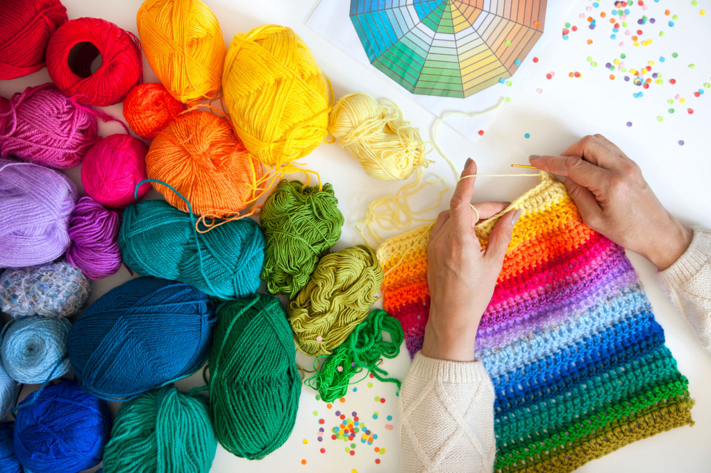 Crocheting the Rainbow jigsaw puzzle in Handmade puzzles on TheJigsawPuzzles.com