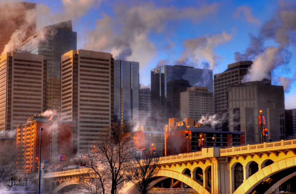 Centre Street Bridge, Calgary, Canada jigsaw puzzle in Bridges puzzles on TheJigsawPuzzles.com