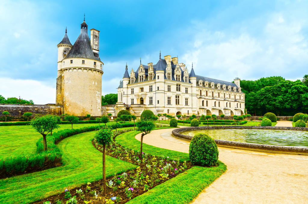 Chateau de Chenonceau, Loire Valley, France jigsaw puzzle in Castles puzzles on TheJigsawPuzzles.com