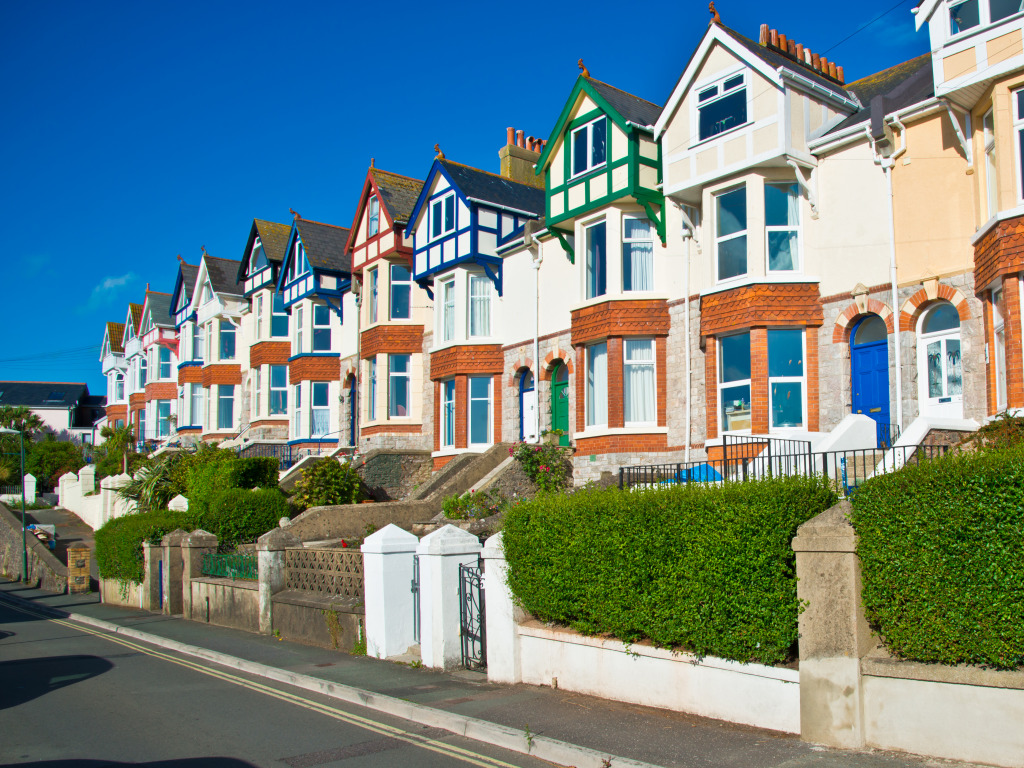 Victorian Style English Houses jigsaw puzzle in Street View puzzles on TheJigsawPuzzles.com