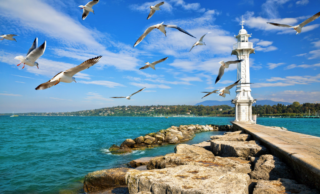 Lighthouse On Lake Geneva jigsaw puzzle in Great Sightings puzzles on TheJigsawPuzzles.com