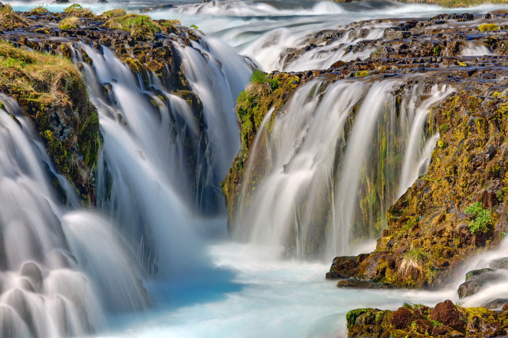 Bruarfoss Waterfall in Iceland jigsaw puzzle in Waterfalls puzzles on TheJigsawPuzzles.com