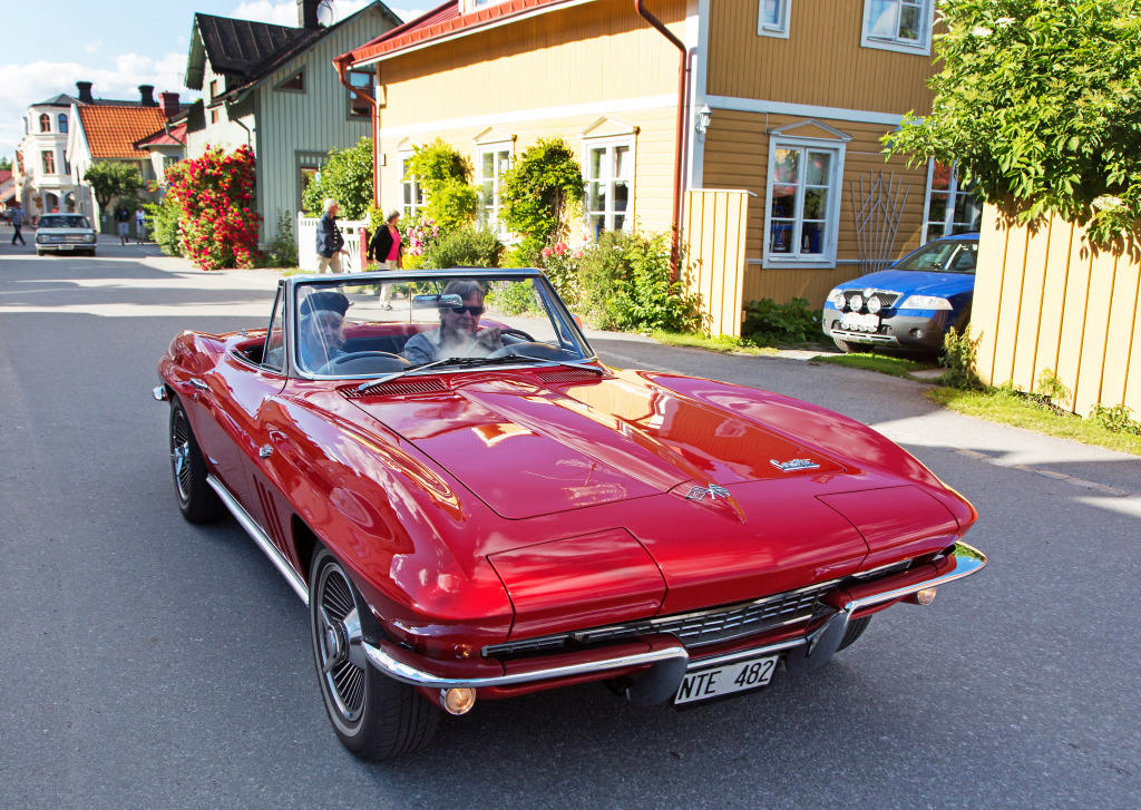 1966 Chevrolet Corvette jigsaw puzzle in Cars & Bikes puzzles on TheJigsawPuzzles.com