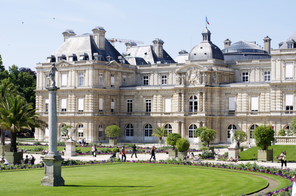 The Luxembourg Garden, Paris jigsaw puzzle in Castles puzzles on TheJigsawPuzzles.com
