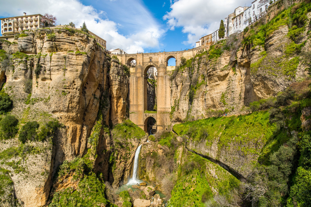 Puente Nuevo, Andalusia, Spain jigsaw puzzle in Bridges puzzles on TheJigsawPuzzles.com