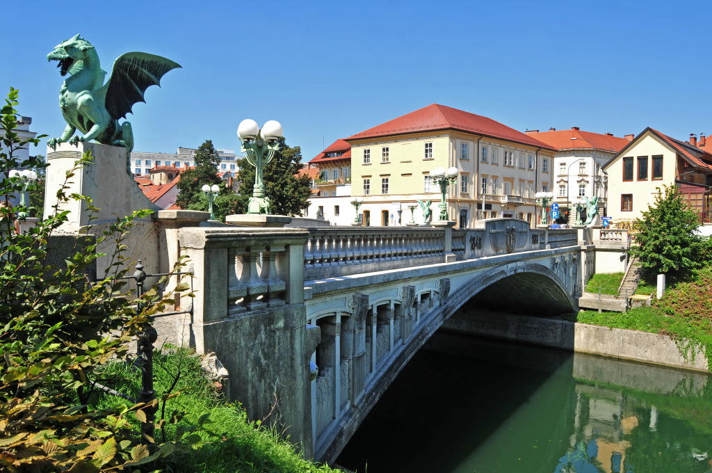 Dragon's Bridge, Ljubljana, Slovenia jigsaw puzzle in Bridges puzzles on TheJigsawPuzzles.com