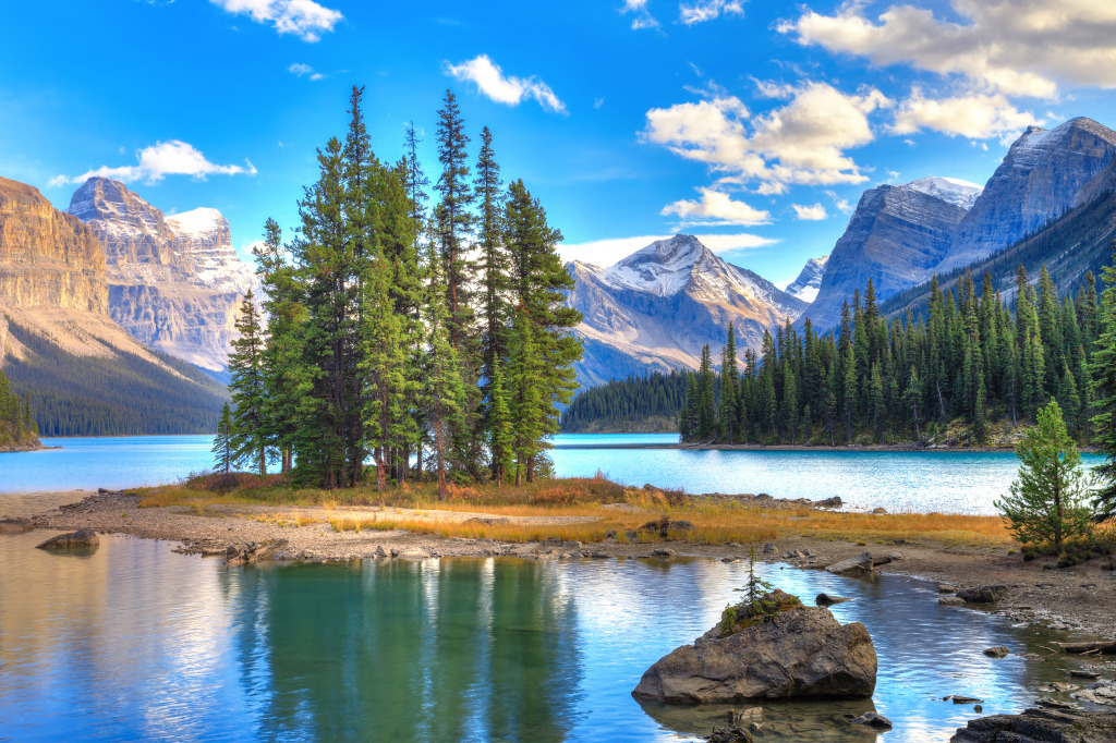 Spirit Island in Maligne Lake, Jasper NP jigsaw puzzle in Great Sightings puzzles on TheJigsawPuzzles.com