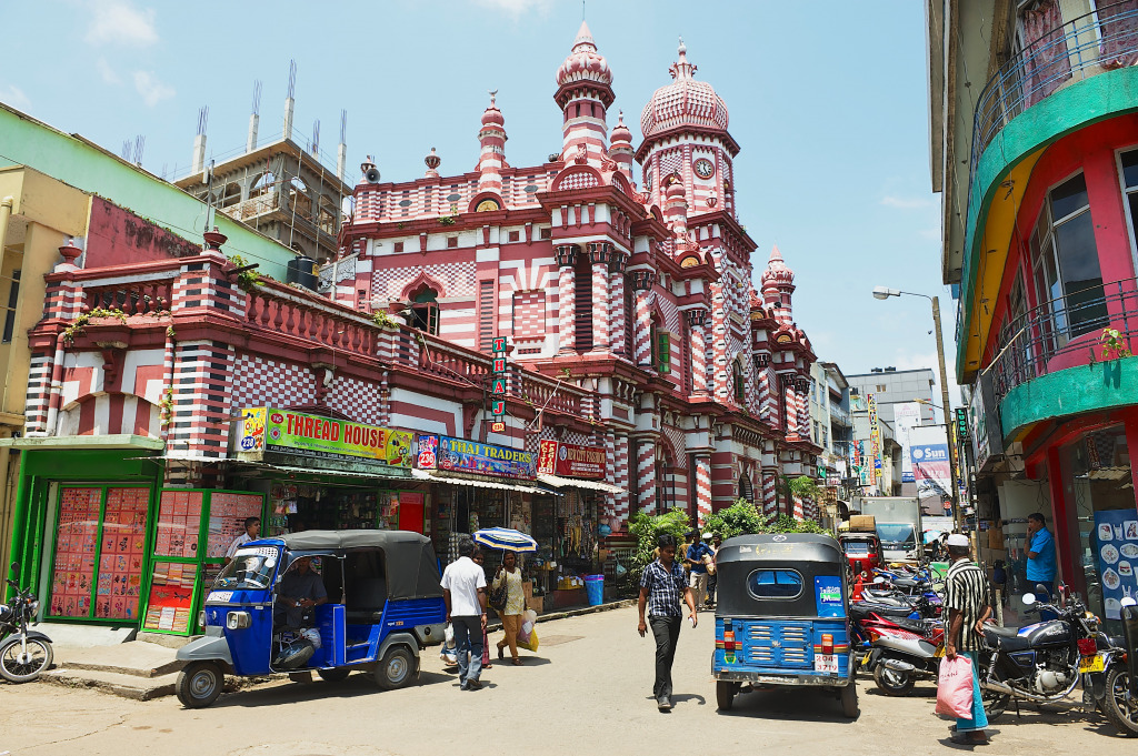 Colombo, Sri Lanka jigsaw puzzle in Street View puzzles on TheJigsawPuzzles.com