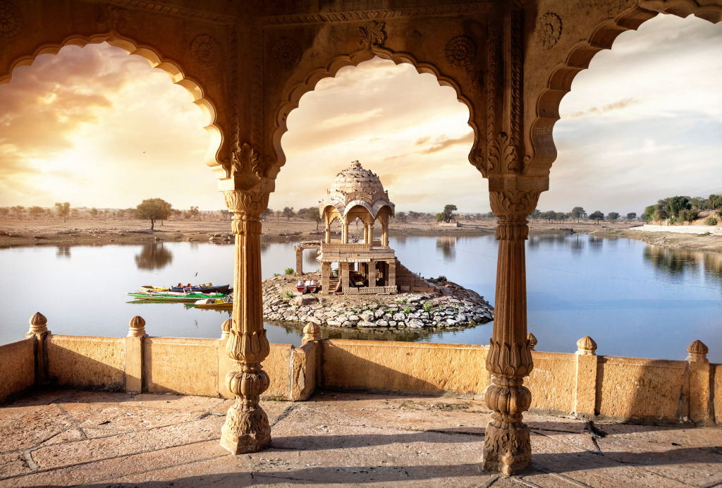 Gadi Sagar Lake Temple, India jigsaw puzzle in Great Sightings puzzles on TheJigsawPuzzles.com