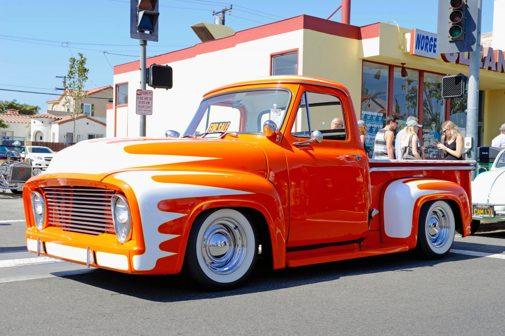 Ford Pick Up Truck, Long Beach, California jigsaw puzzle in Cars & Bikes puzzles on TheJigsawPuzzles.com