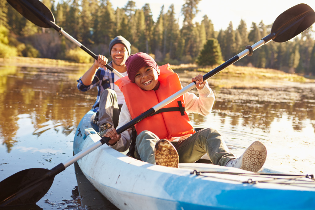 Kayaking on a Lake jigsaw puzzle in People puzzles on TheJigsawPuzzles.com