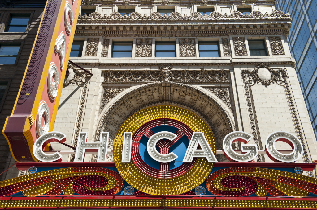 Chicago Theatre jigsaw puzzle in Puzzle of the Day puzzles on TheJigsawPuzzles.com