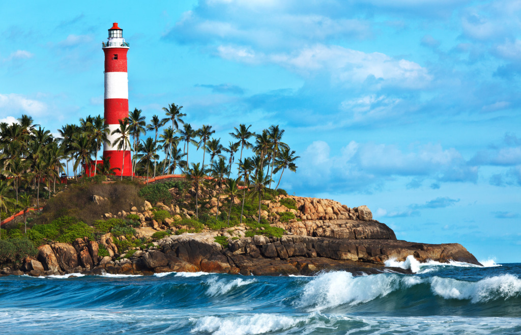 Kovalam Lighthouse, Kerala, India jigsaw puzzle in Puzzle of the Day puzzles on TheJigsawPuzzles.com