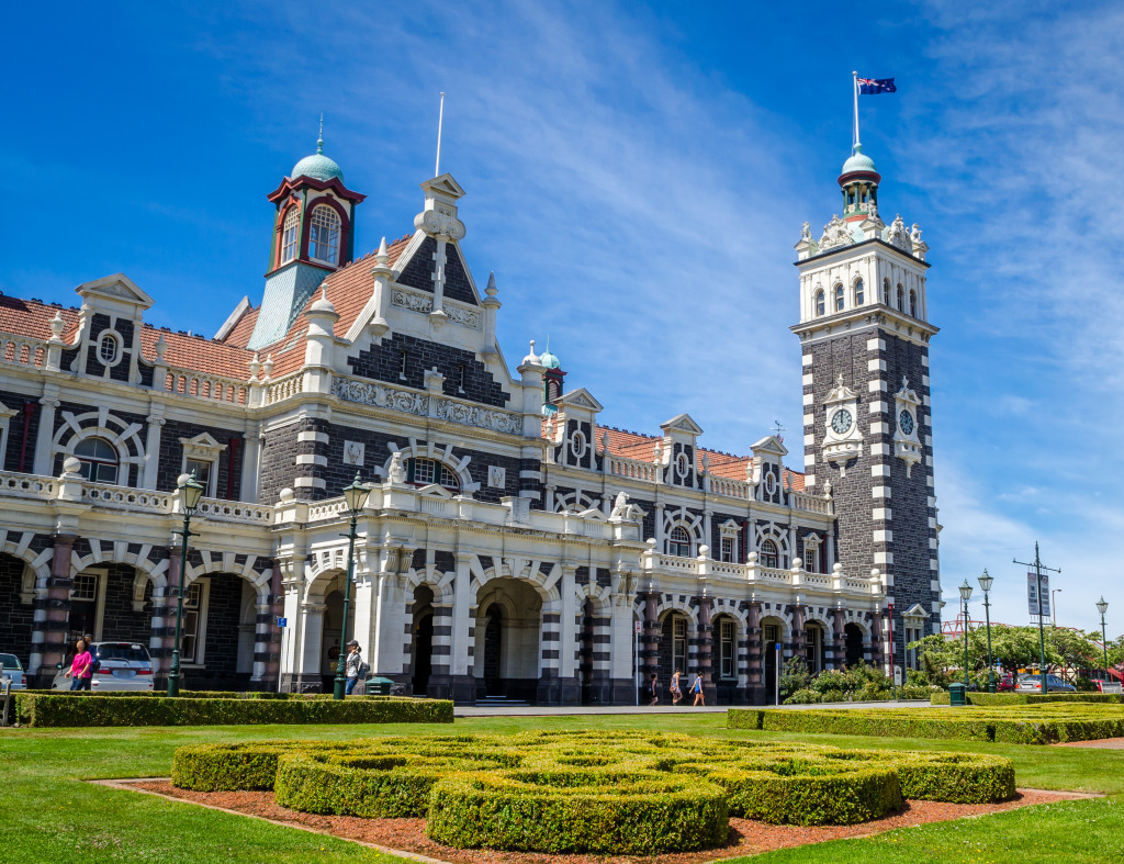 Dunedin Railway Station, New Zealand jigsaw puzzle in Puzzle of the Day puzzles on TheJigsawPuzzles.com