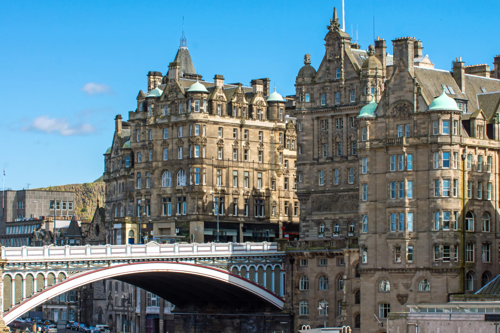 North Bridge in Edinburgh, Scotland jigsaw puzzle in Bridges puzzles on TheJigsawPuzzles.com