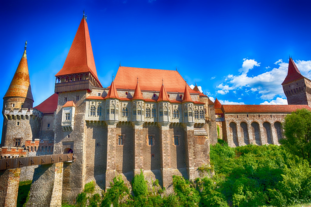 Hunyad Castle, Transylvania jigsaw puzzle in Castles puzzles on TheJigsawPuzzles.com