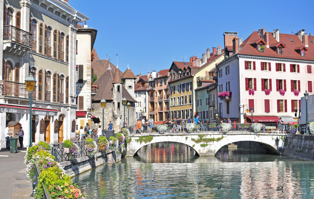 Annecy, France jigsaw puzzle in Bridges puzzles on TheJigsawPuzzles.com