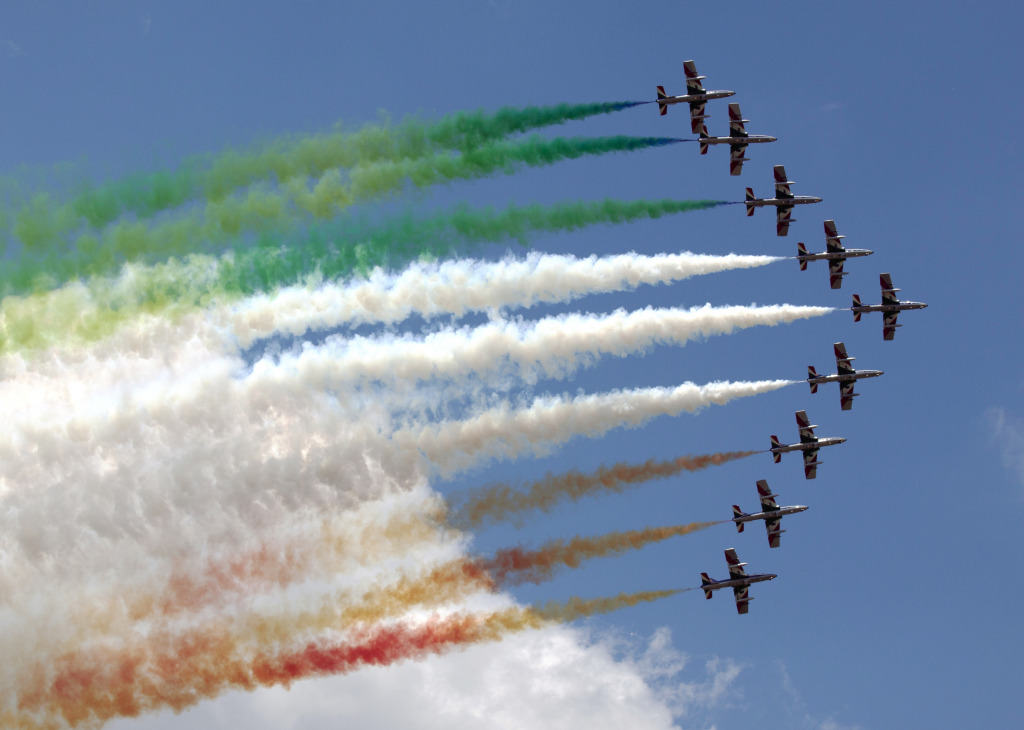 Frecce Tricolori Italian Demo Team jigsaw puzzle in Aviation puzzles on TheJigsawPuzzles.com