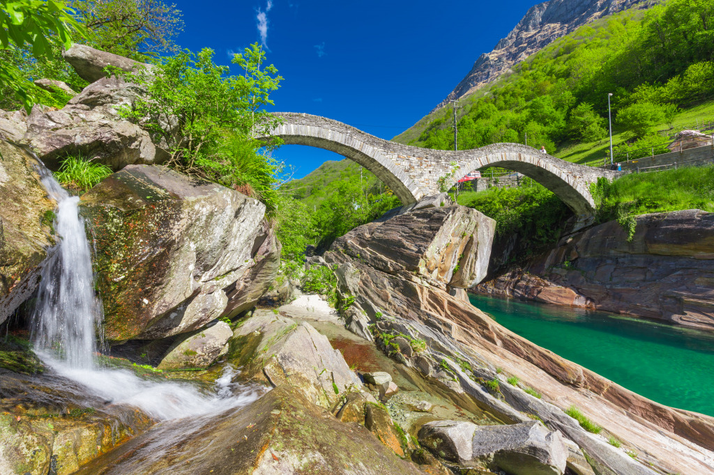 Ponte Dei Salti Bridge, Switzerland jigsaw puzzle in Waterfalls puzzles on TheJigsawPuzzles.com