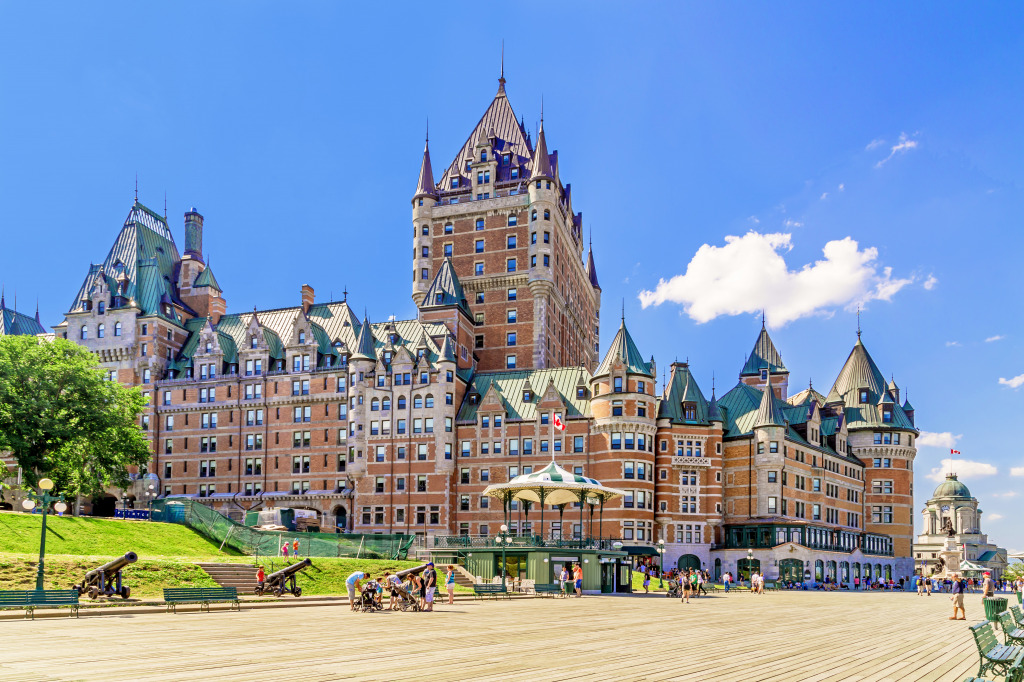 Chateau Frontenac, Quebec City, Canada jigsaw puzzle in Castles puzzles on TheJigsawPuzzles.com