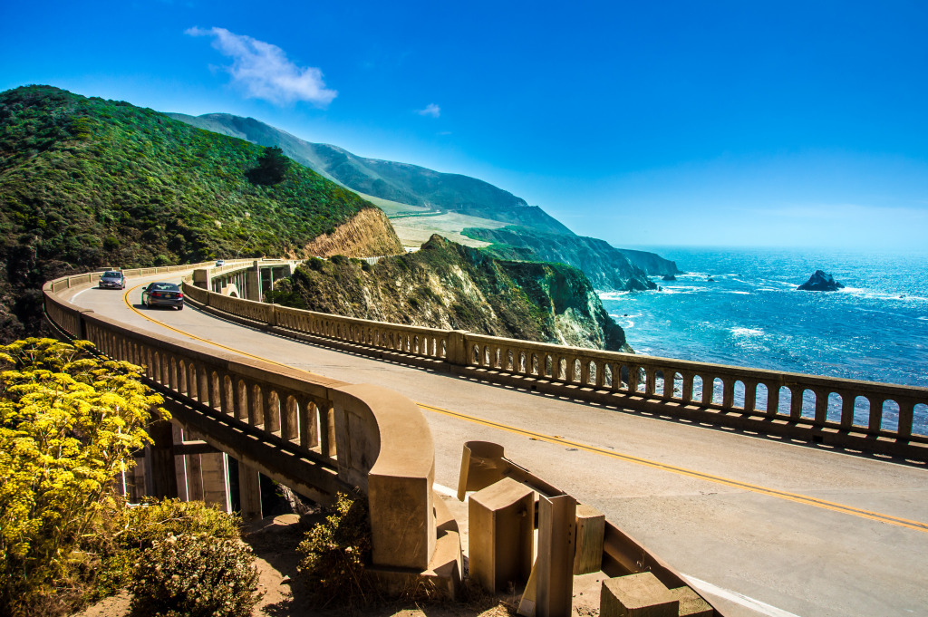 Bixby Creek Bridge, US West Coast jigsaw puzzle in Bridges puzzles on TheJigsawPuzzles.com