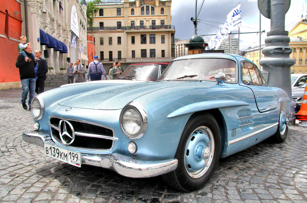 Mercedes-Benz 300SL jigsaw puzzle in Cars & Bikes puzzles on TheJigsawPuzzles.com