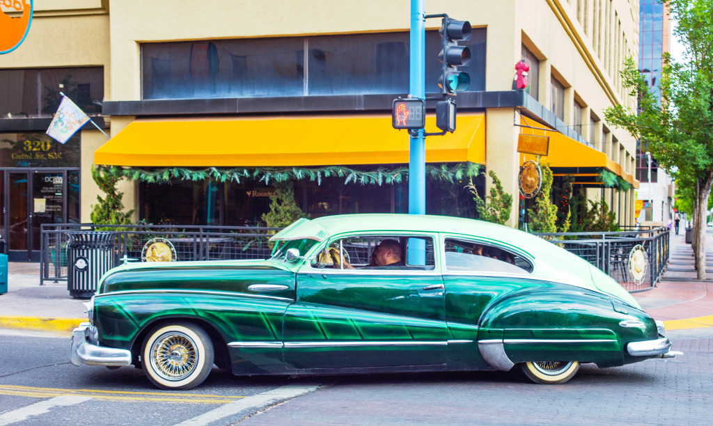 Vintage Car in Albuquerque jigsaw puzzle in Puzzle of the Day puzzles on TheJigsawPuzzles.com