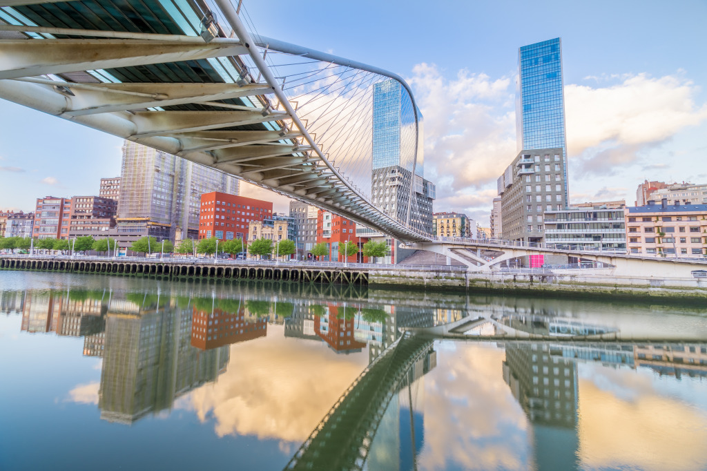 Pedro Arrupe Footbridge, Bilbao, Spain jigsaw puzzle in Bridges puzzles on TheJigsawPuzzles.com