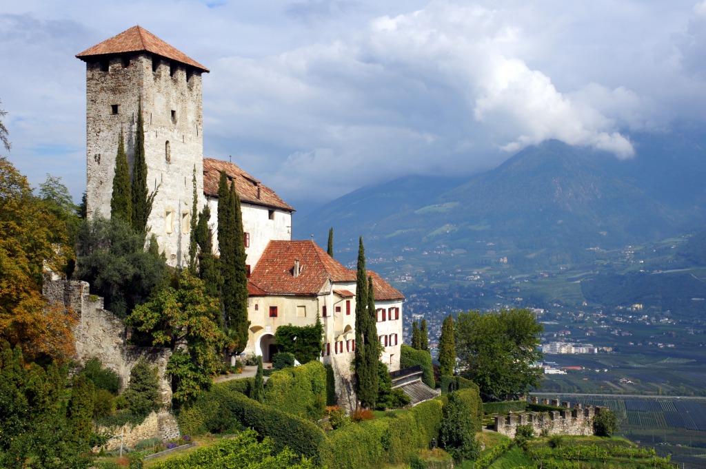 Bolzano, Italy jigsaw puzzle in Castles puzzles on TheJigsawPuzzles.com