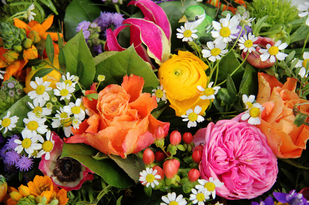 Mixed Spring Bouquet jigsaw puzzle in Flowers puzzles on TheJigsawPuzzles.com