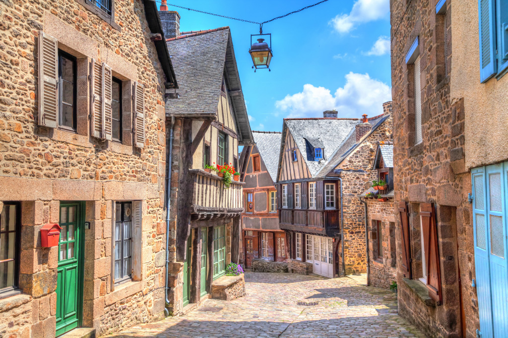 Dinan, Brittany, France jigsaw puzzle in Street View puzzles on TheJigsawPuzzles.com