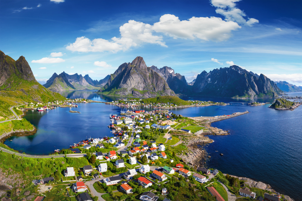 Reine, Lofoten Islands, Norway jigsaw puzzle in Great Sightings puzzles on TheJigsawPuzzles.com