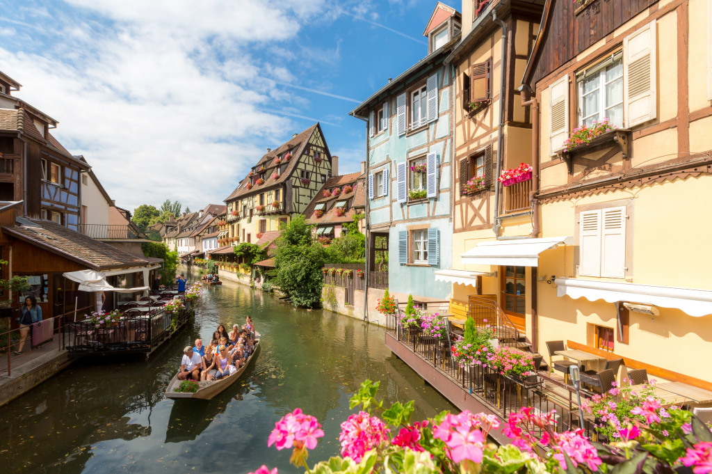 Canals of Colmar, France jigsaw puzzle in Street View puzzles on TheJigsawPuzzles.com