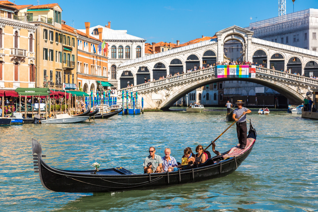 Rialto Bridge in Venice jigsaw puzzle in Bridges puzzles on TheJigsawPuzzles.com