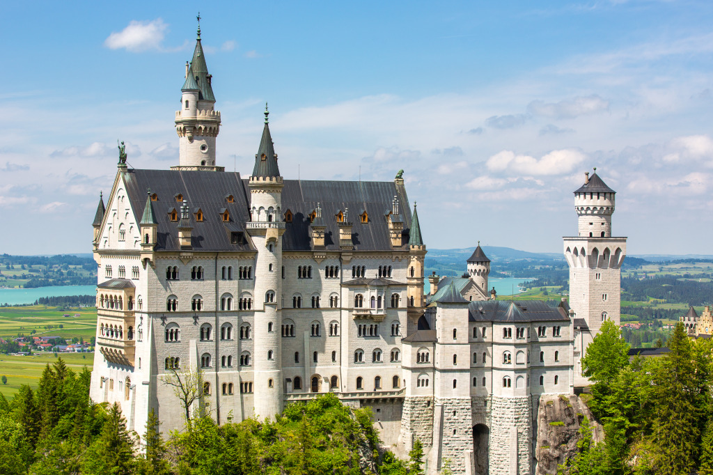 Neuschwanstein Castle, Bavarian Alps jigsaw puzzle in Castles puzzles on TheJigsawPuzzles.com