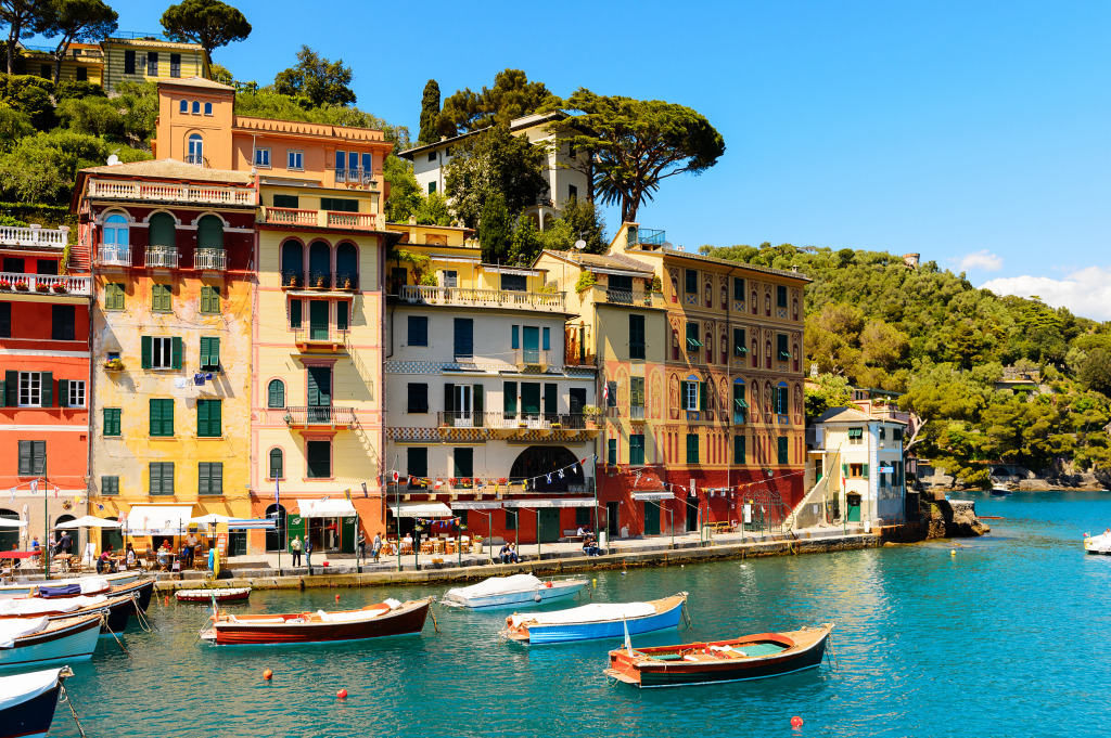 Harbor of Portofino, Genoa, Italy jigsaw puzzle in Street View puzzles on TheJigsawPuzzles.com