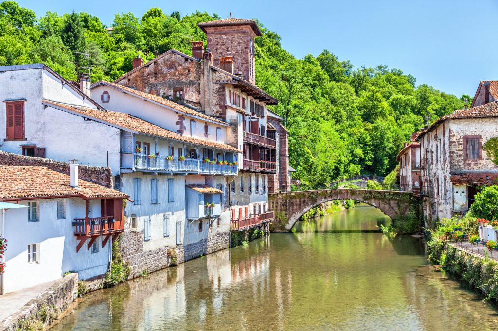 Saint-Jean-Pied-de-Port, Aquitaine, France jigsaw puzzle in Bridges puzzles on TheJigsawPuzzles.com