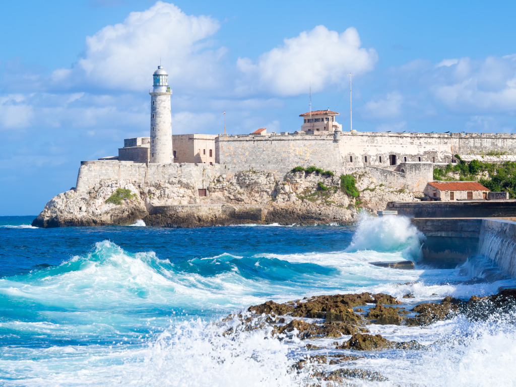 El Morro Castle in Havana jigsaw puzzle in Castles puzzles on TheJigsawPuzzles.com