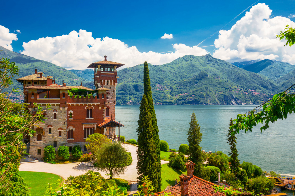 Villa La Gaeta, Lake Como, Italy jigsaw puzzle in Great Sightings puzzles on TheJigsawPuzzles.com