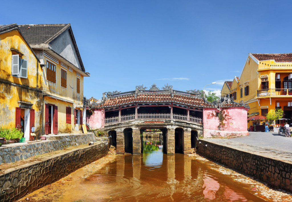 Japanese Bridge in Hoi An, Vietnam jigsaw puzzle in Bridges puzzles on TheJigsawPuzzles.com