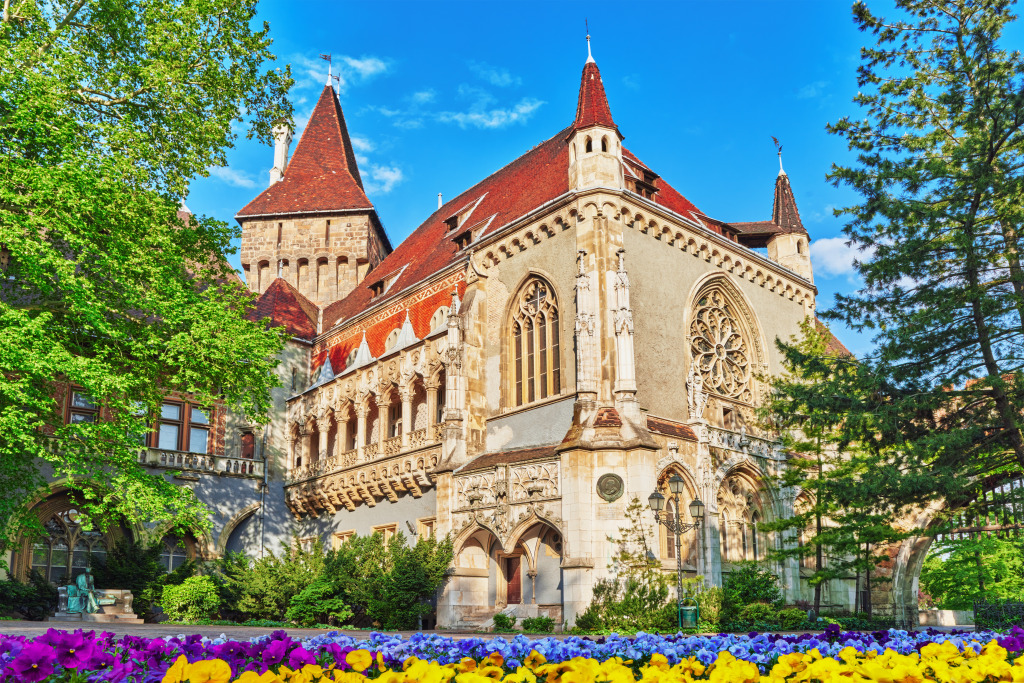 Vajdahunyad Castle, Budapest, Hungary jigsaw puzzle in Castles puzzles on TheJigsawPuzzles.com