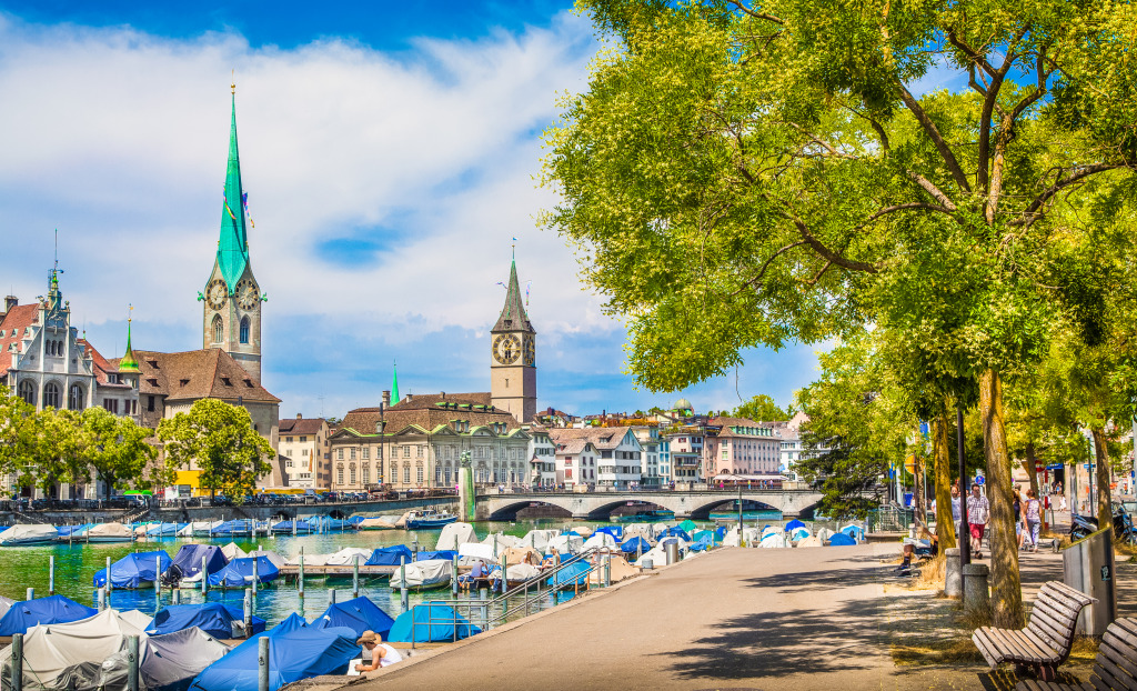 Zurich Historic City Center jigsaw puzzle in Street View puzzles on TheJigsawPuzzles.com