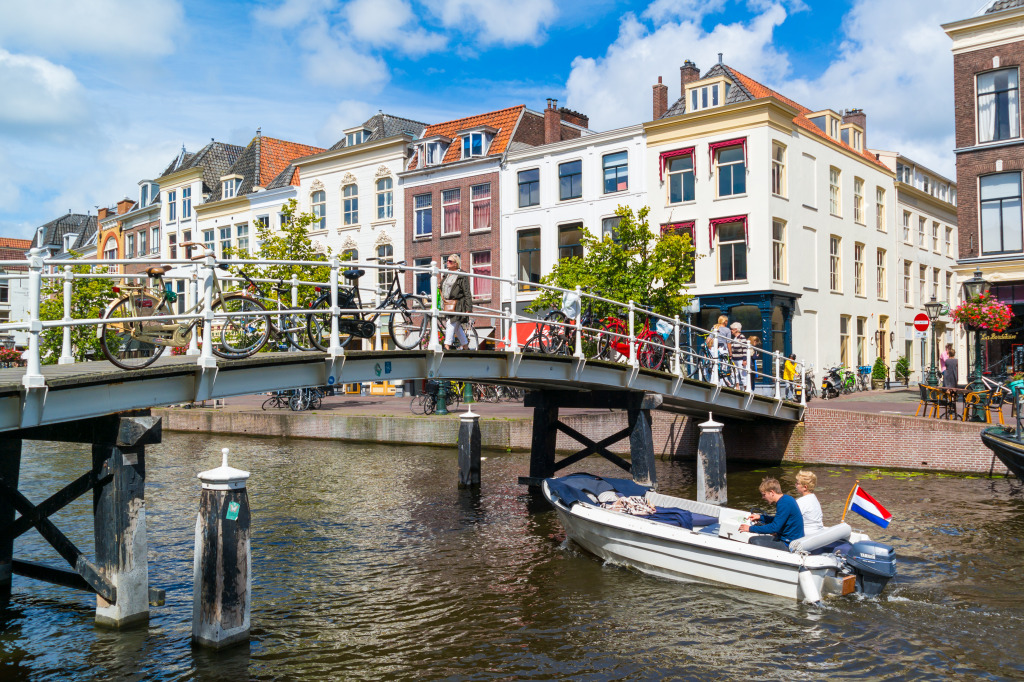 Leiden, Netherlands jigsaw puzzle in Bridges puzzles on TheJigsawPuzzles.com