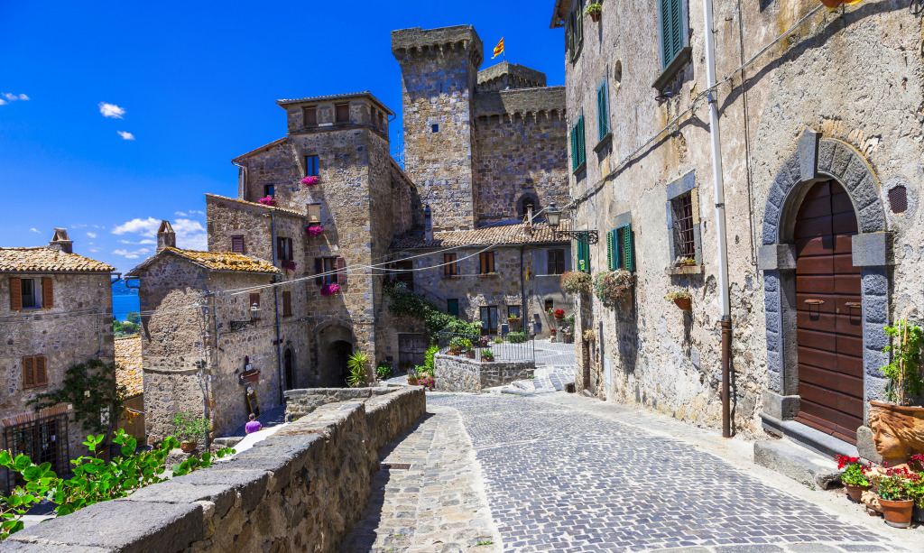 Bolsena Village and Castle, Italy jigsaw puzzle in Castles puzzles on TheJigsawPuzzles.com